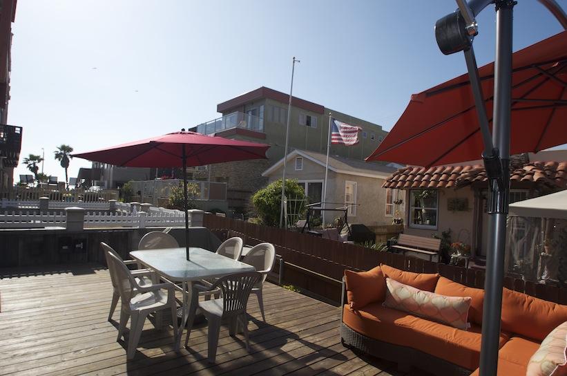 Ocean Level Deck w/ Outdoor Dining Area