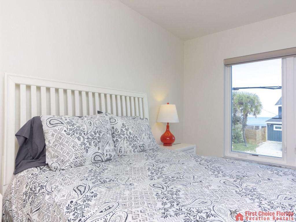 All Ashore North Bed and Window