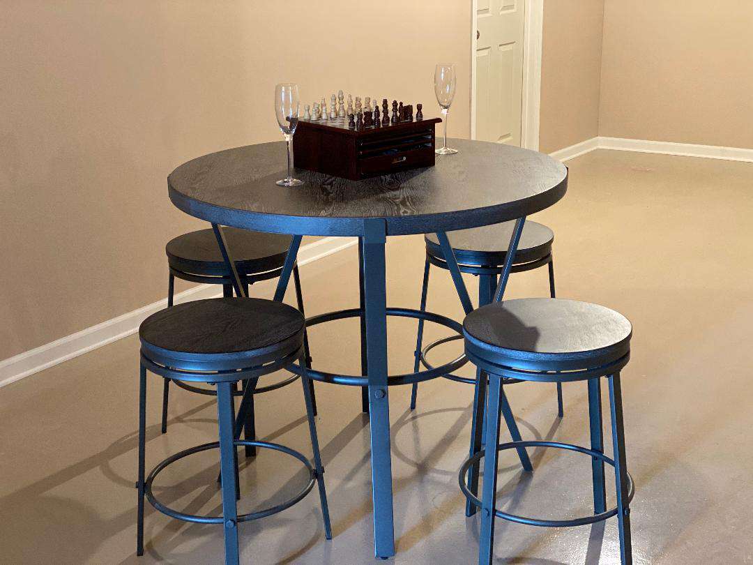 Game table