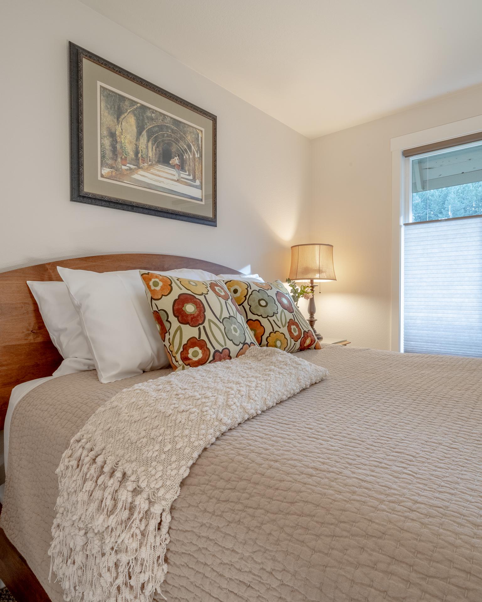 Second Bedroom - High-End Pillow Top Bed - With Top-Down-Bottom-Up Blinds
