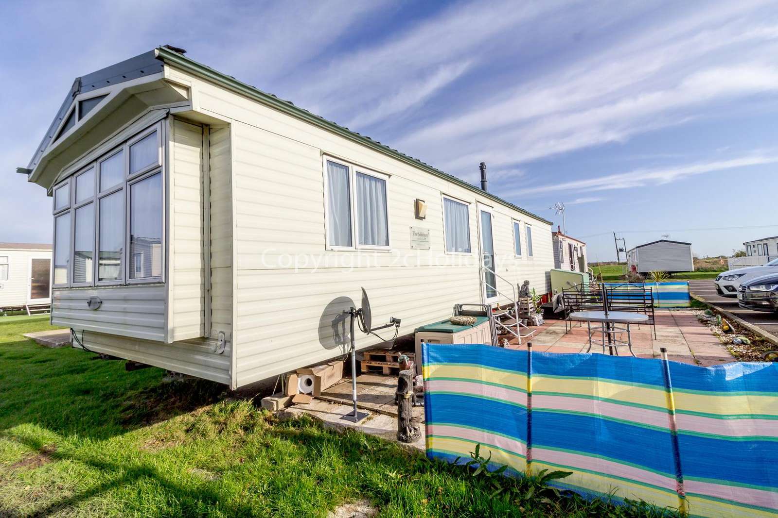 A lovely caravan on a great holiday park!