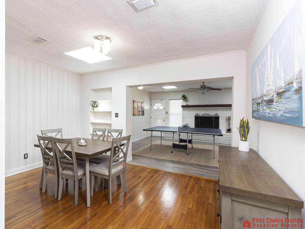 Deja Blue Dining Area and Ping Pong Table