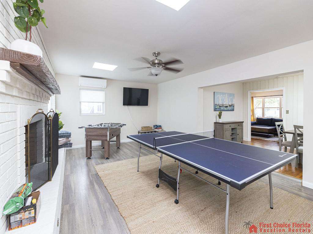 Deja Blue Game Room