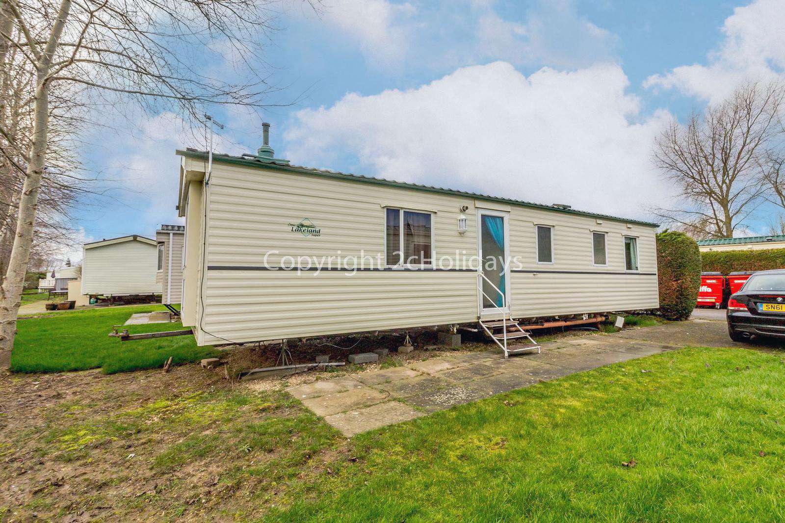 Homely caravan on a wonderful family park