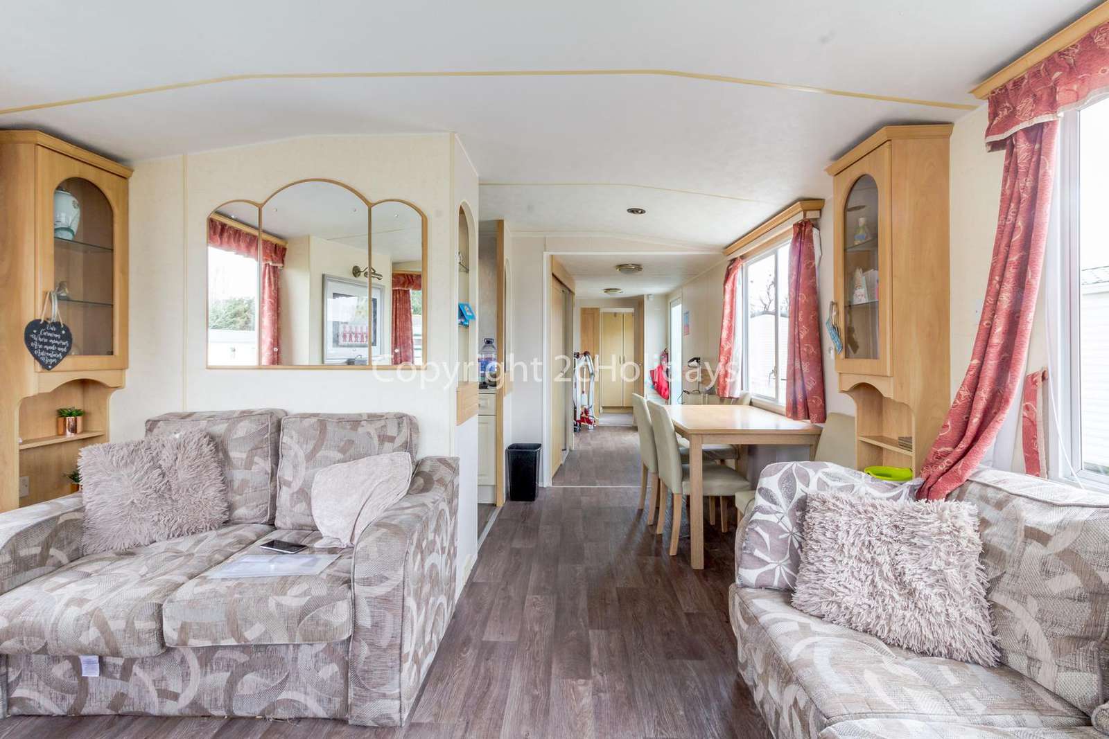 Spacious open plan living/dining area!