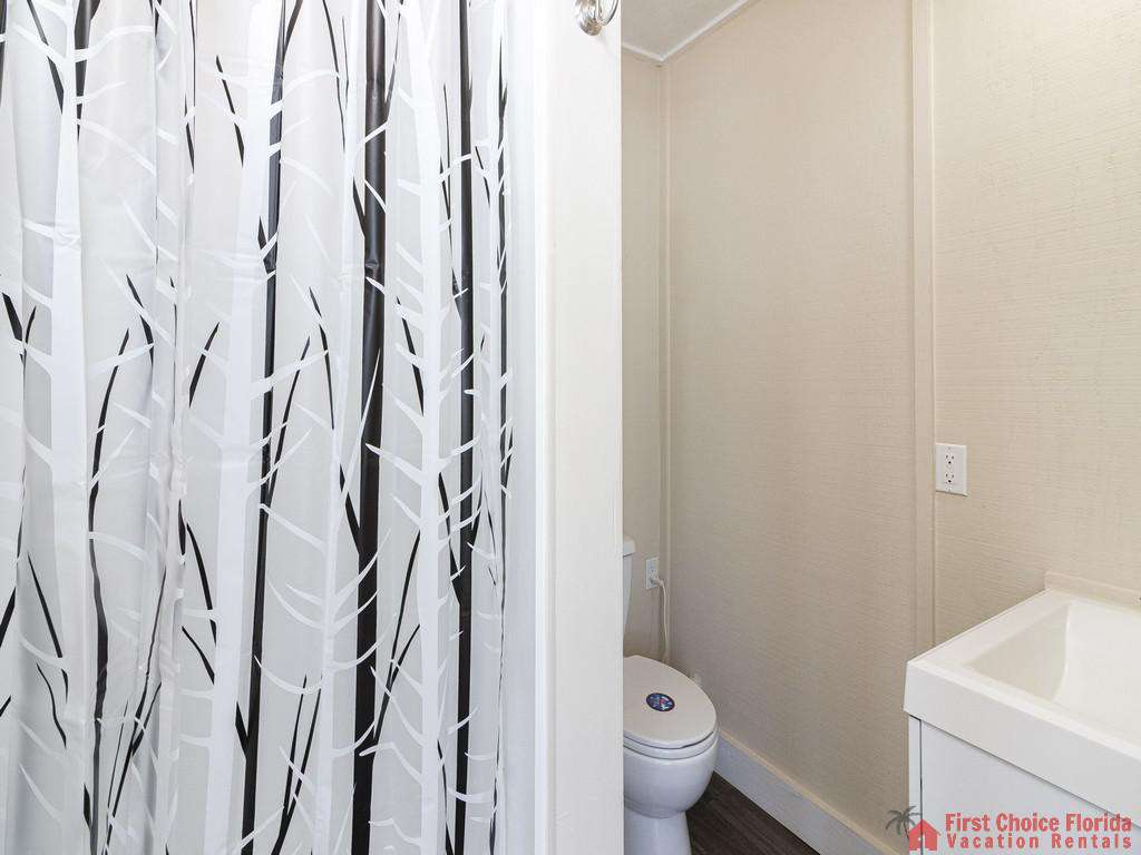 Lighthouse Watch Second Floor Master Bathroom