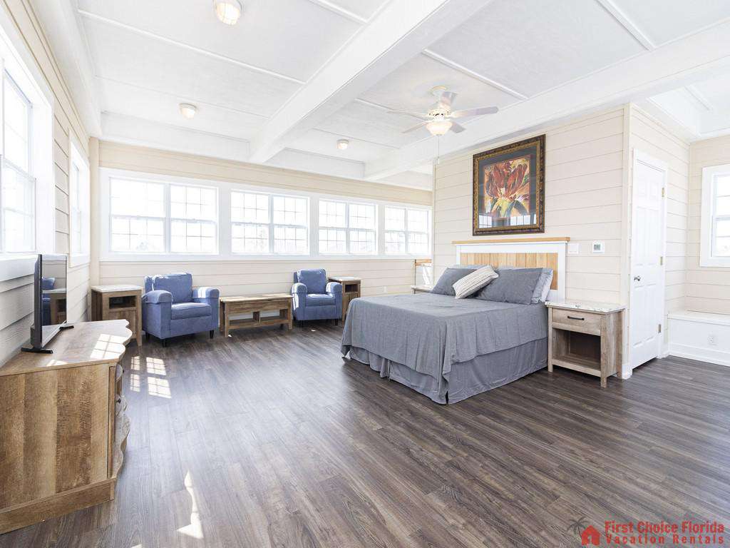 Lighthouse Watch Crows Nest Bedroom Third Floor