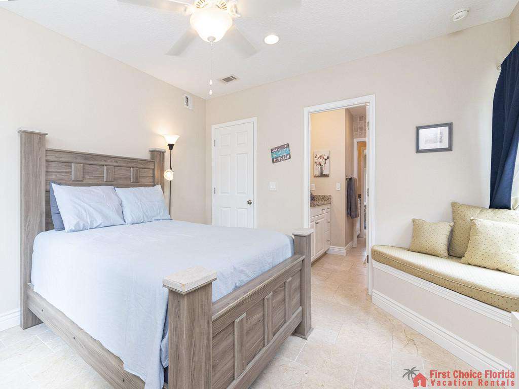 Lighthouse Watch First Floor Bedroom/Bathroom