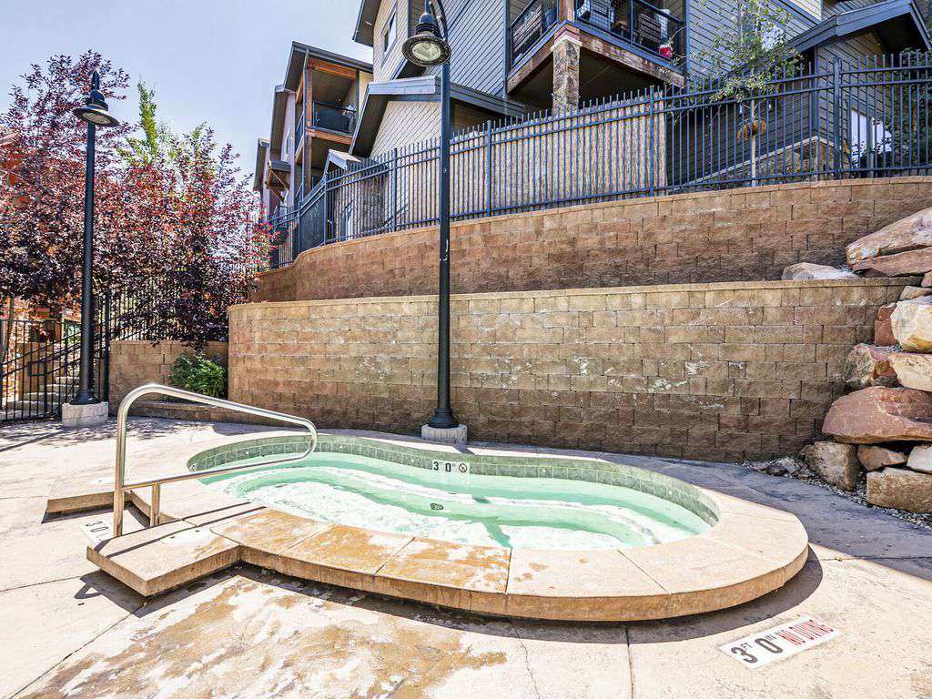 Second Hot tub near condo apart from clubhouse