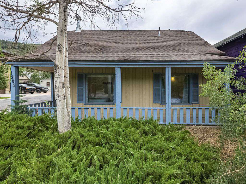 House built in the 1930's