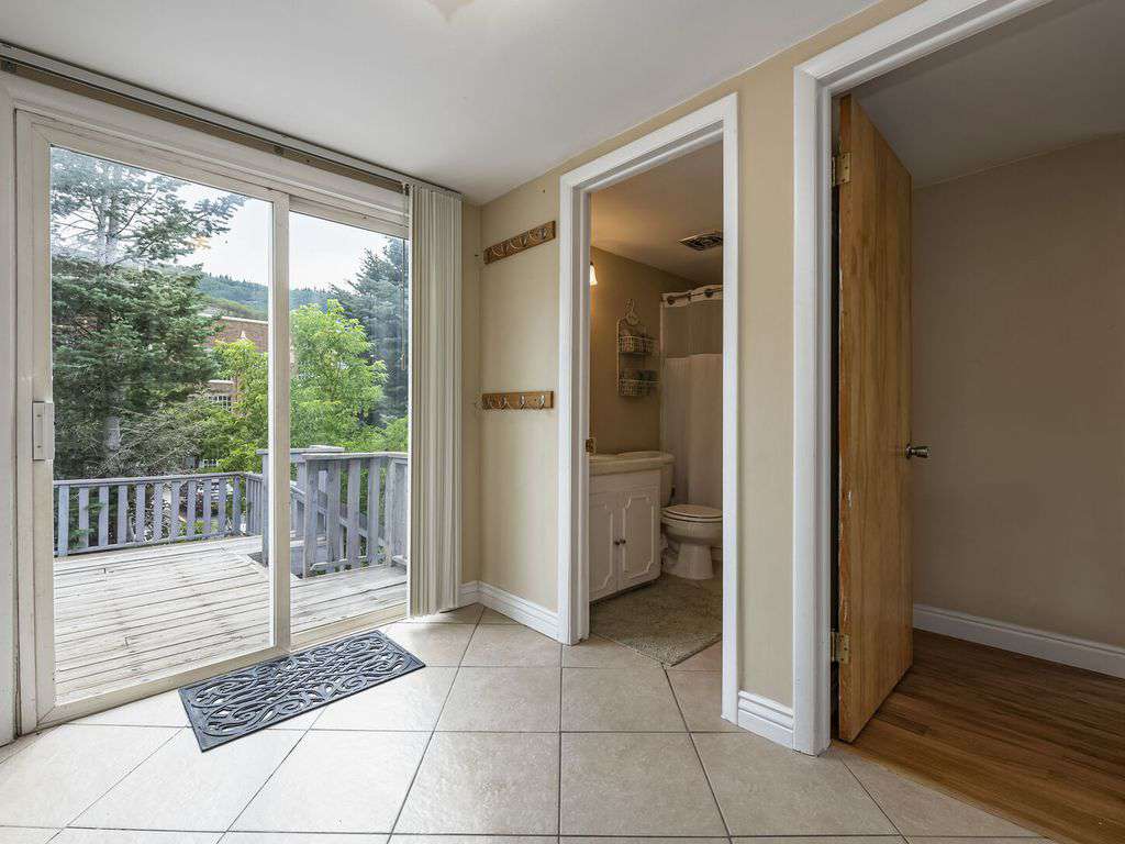 Second floor entry