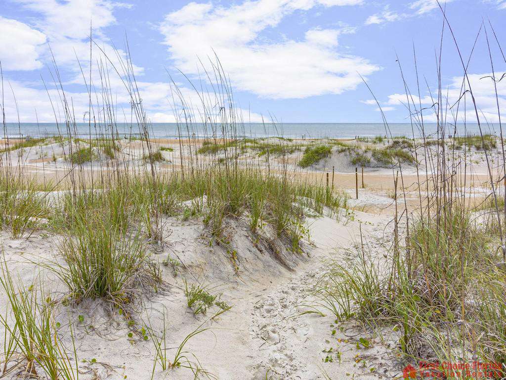 Coastal Cottage A Beach