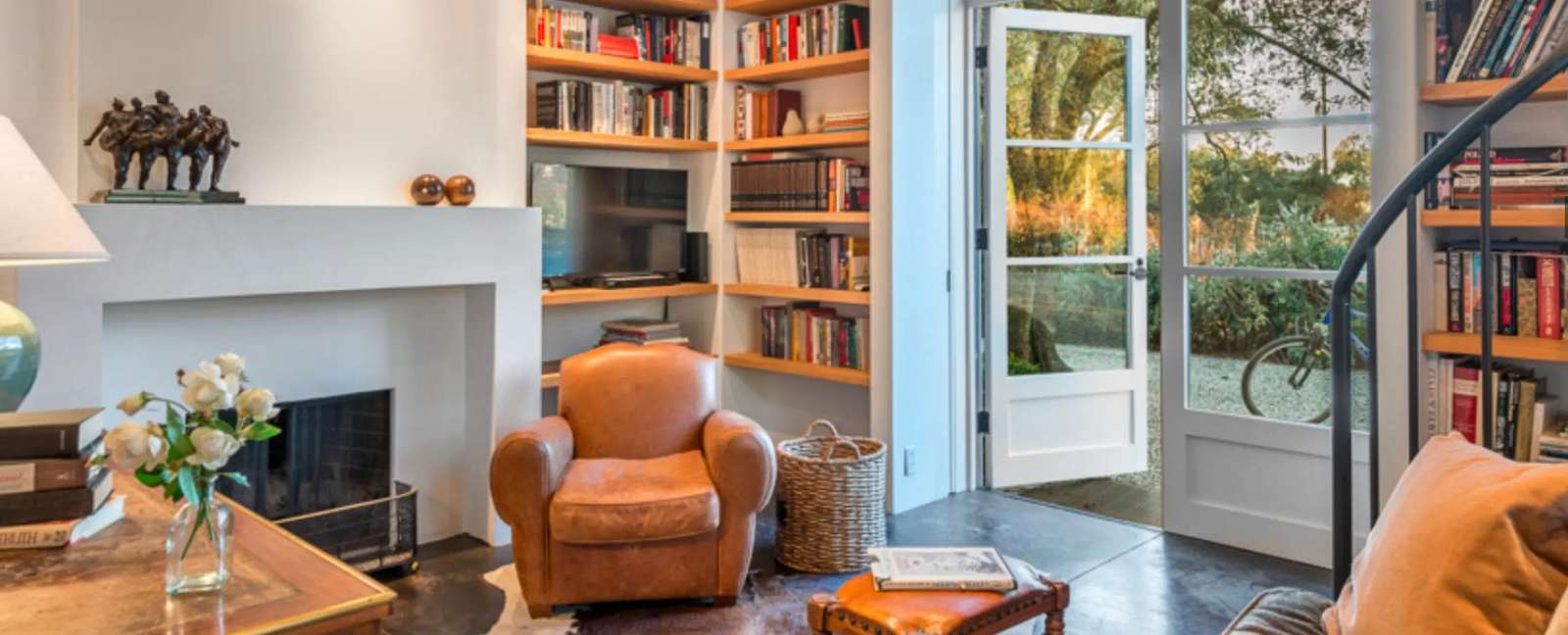 Living area in Villa 2