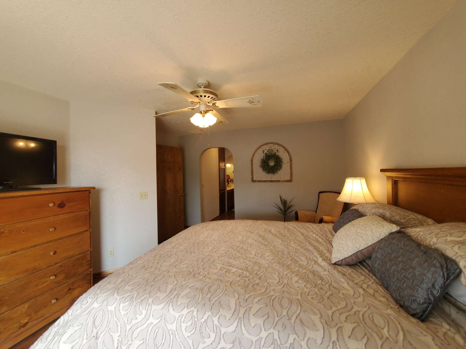 King Masterbed