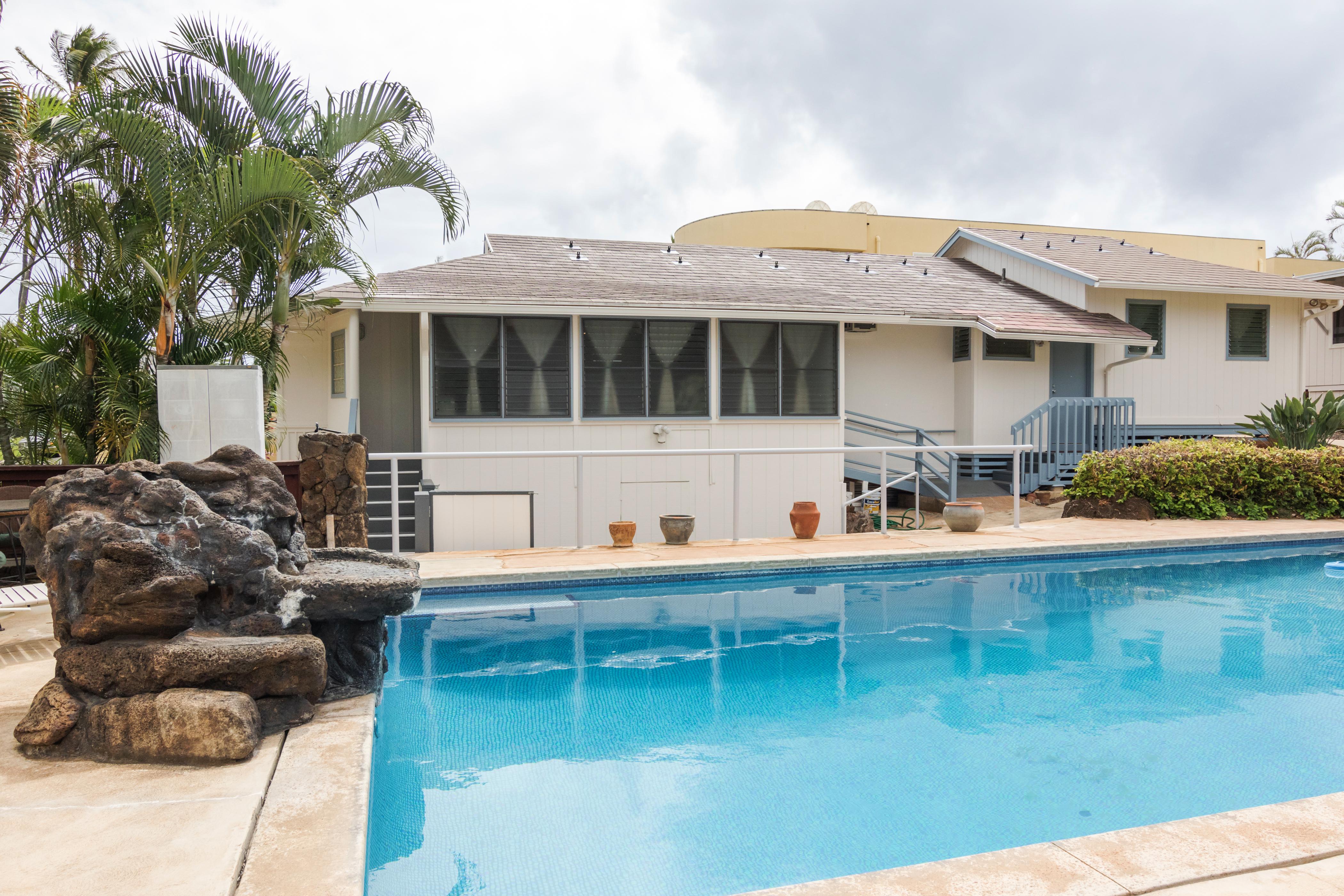 Saltwater Pool!