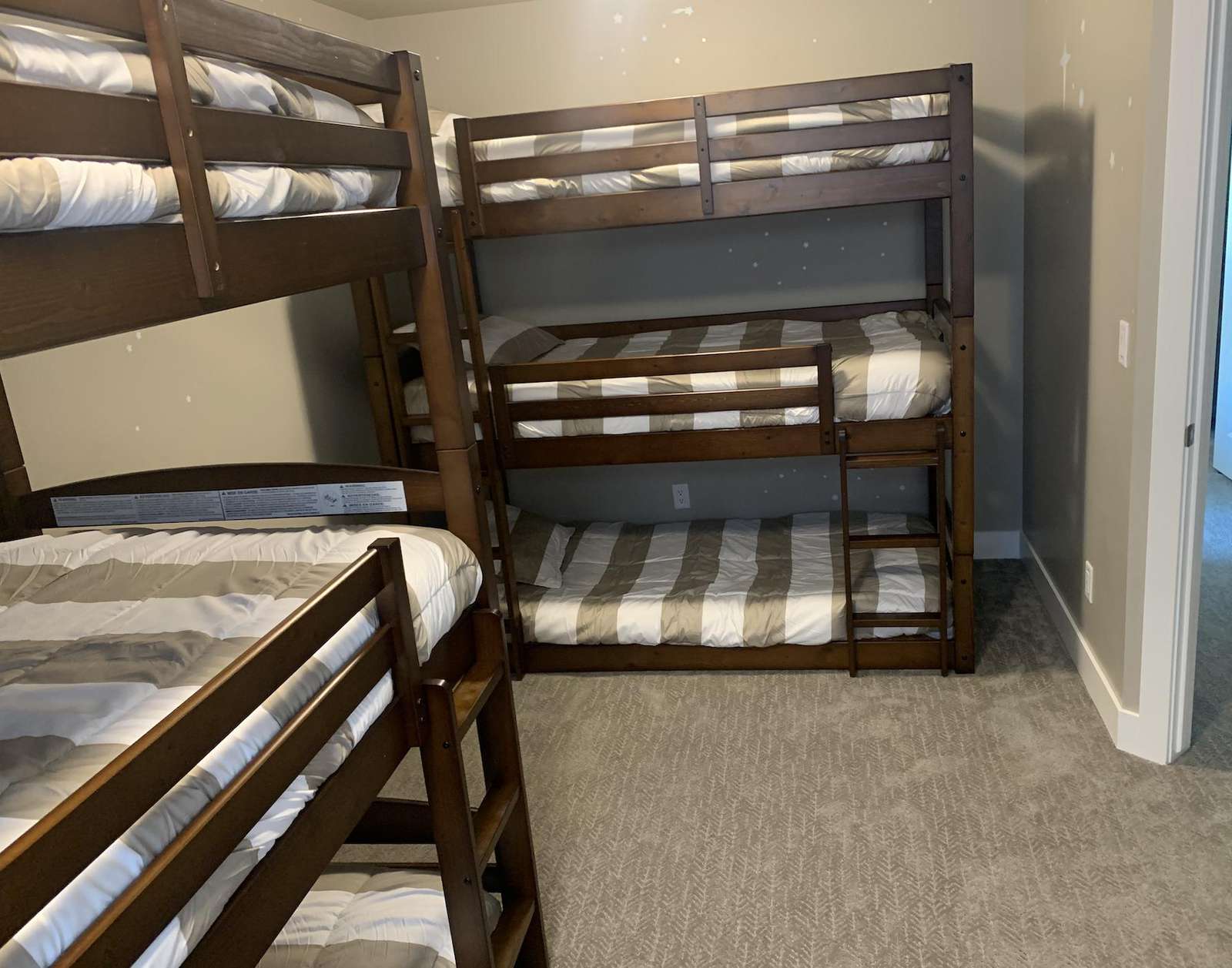 6 twin bunks