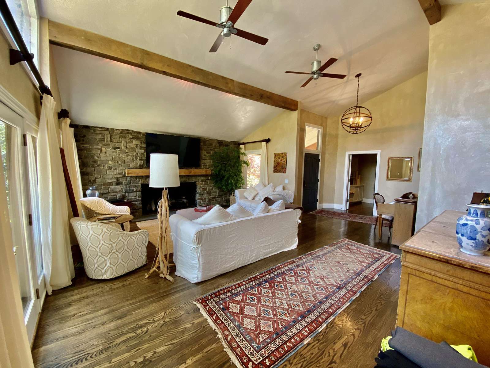 Living room looking toward main entrance