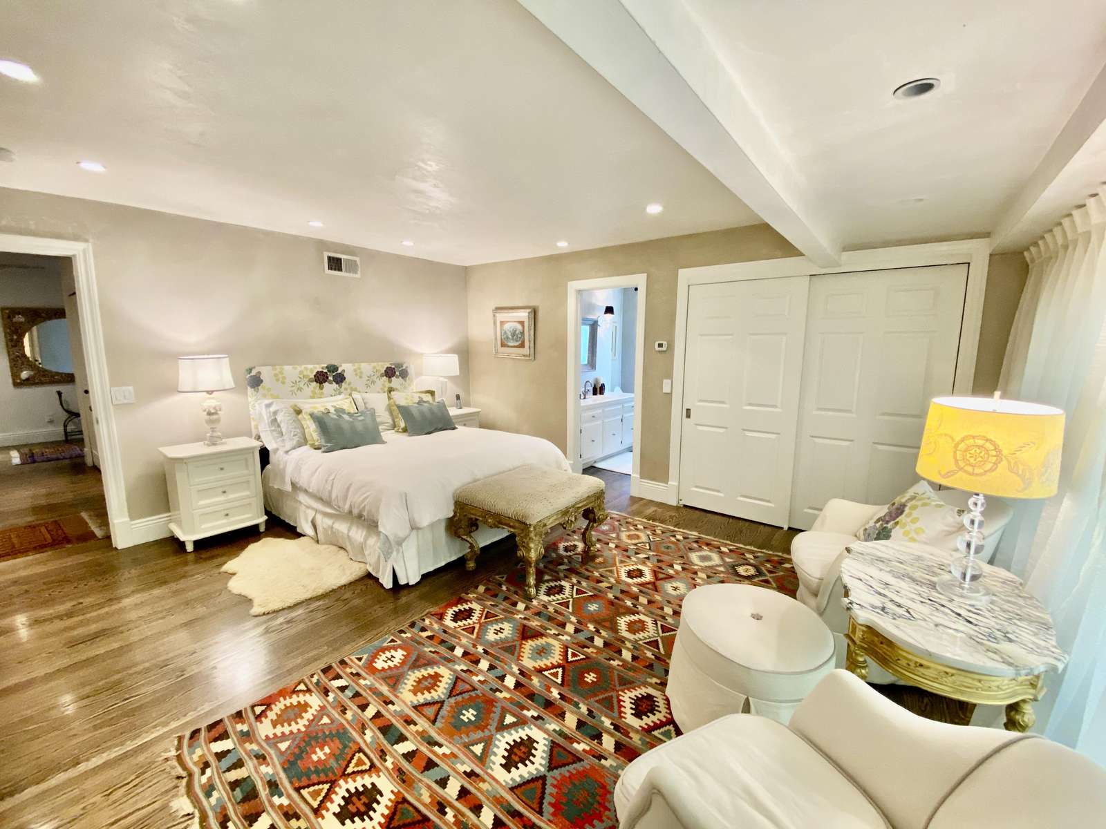 Master bedroom 4 (queen) with ensuite full bath