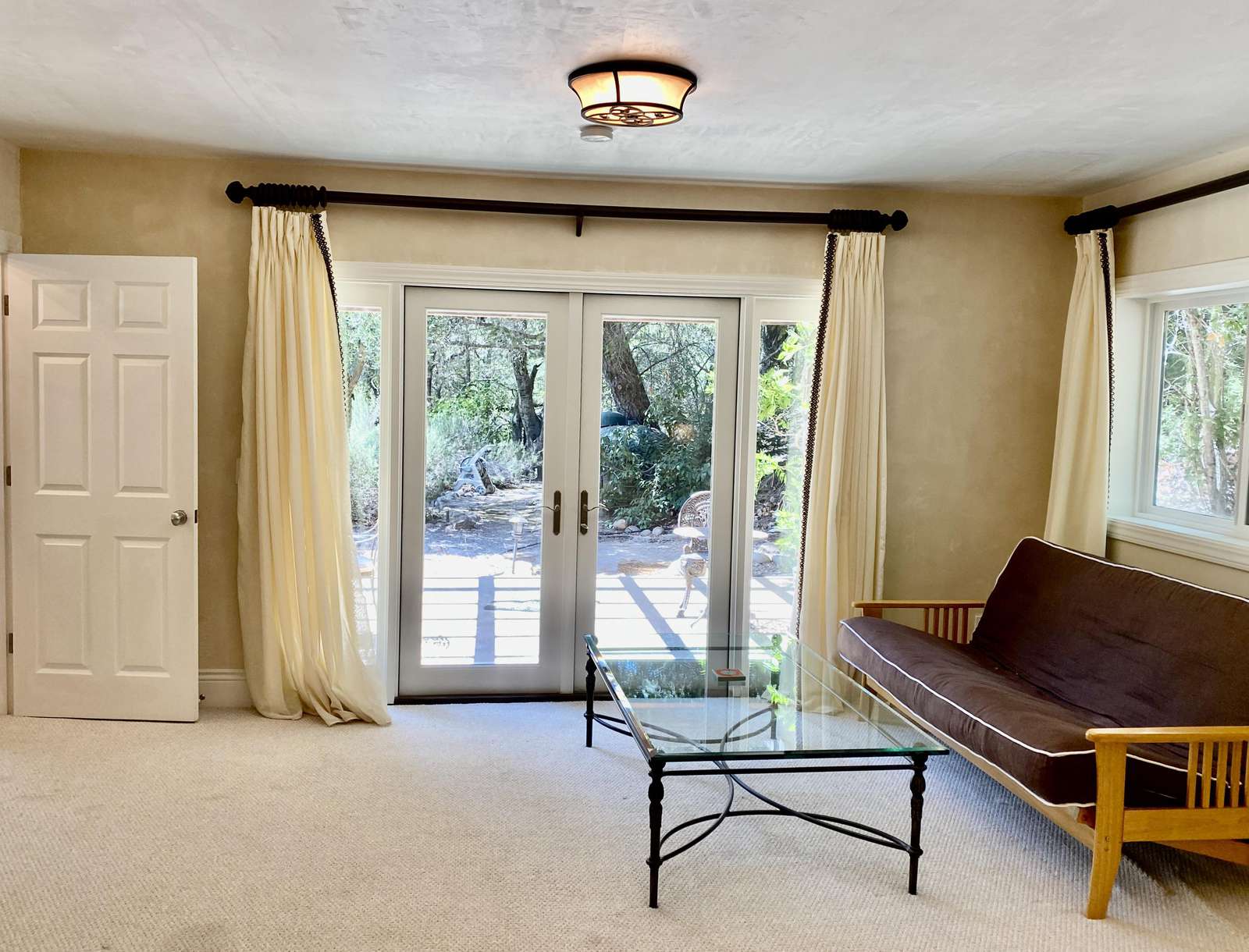 Private garden off bedroom 5