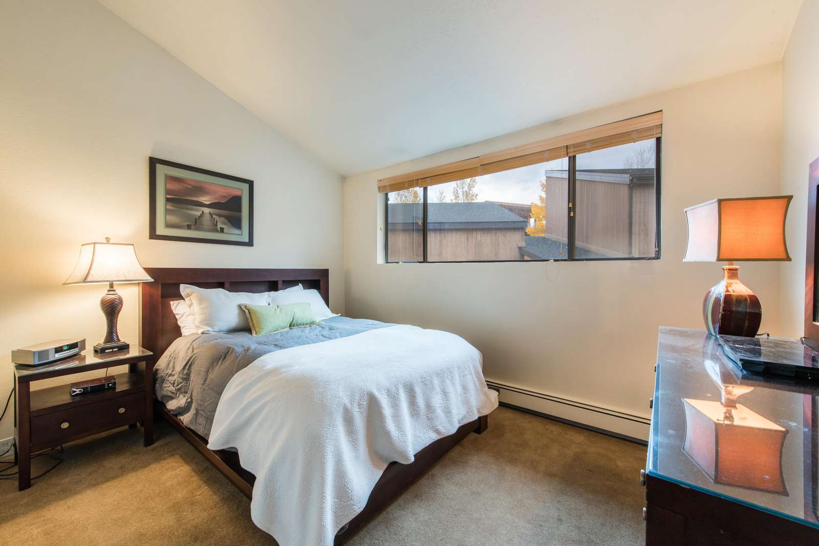 Guest room on upper level