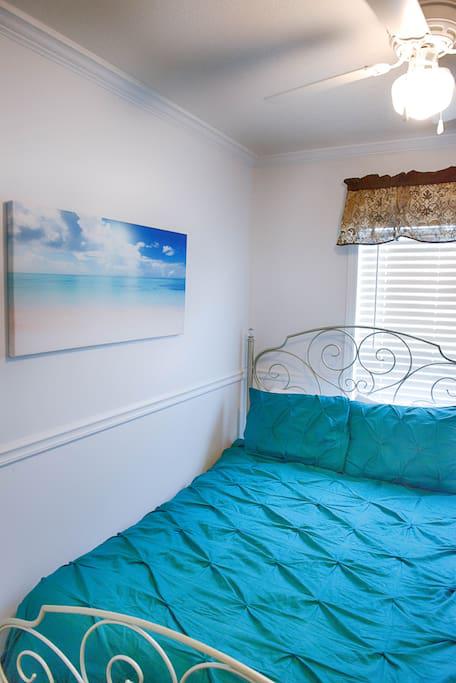Bedroom 3 w/ Full Size Bed