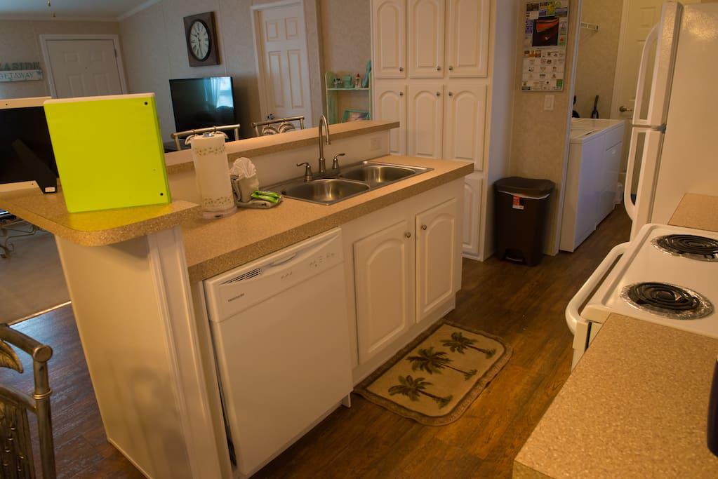 Full Kitchen