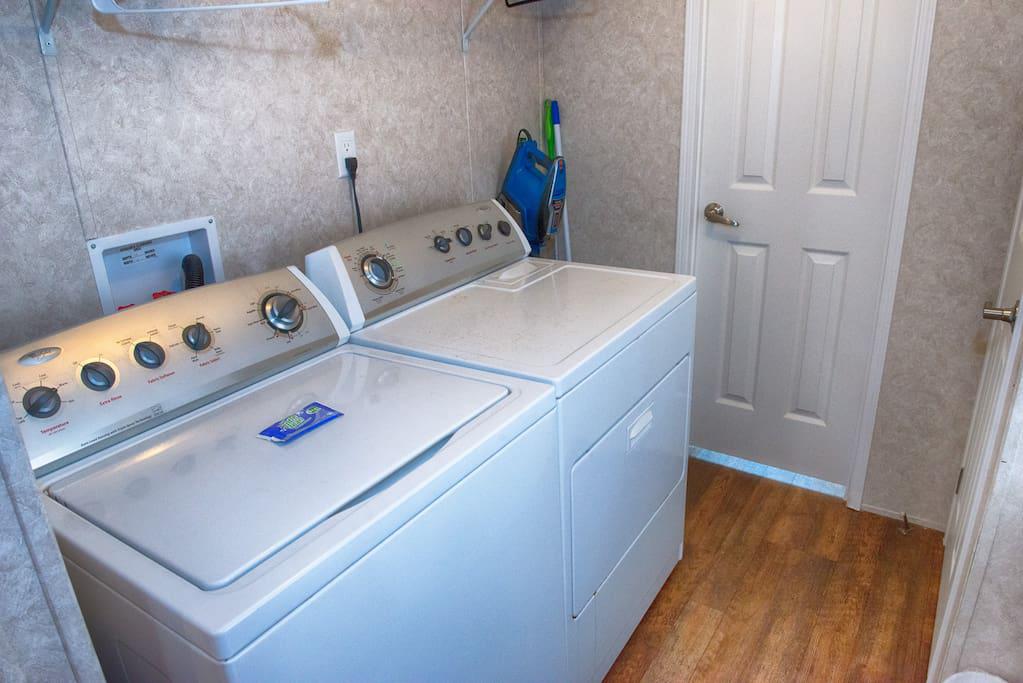 Full Washer and Dryer