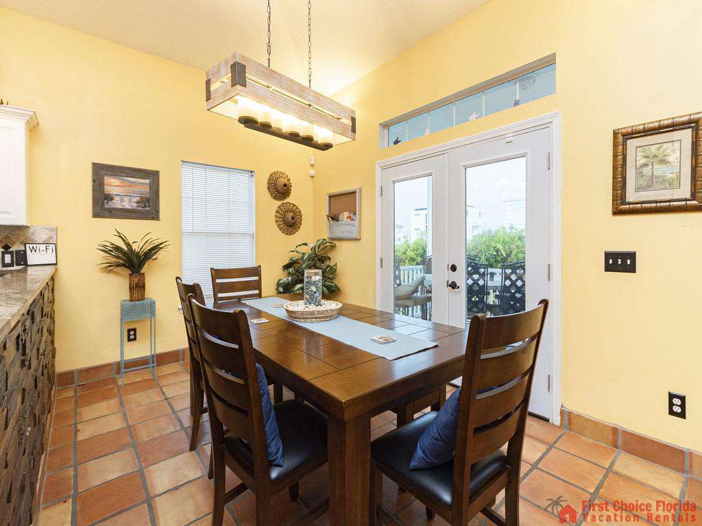Coastal Hideaway Dinner Table