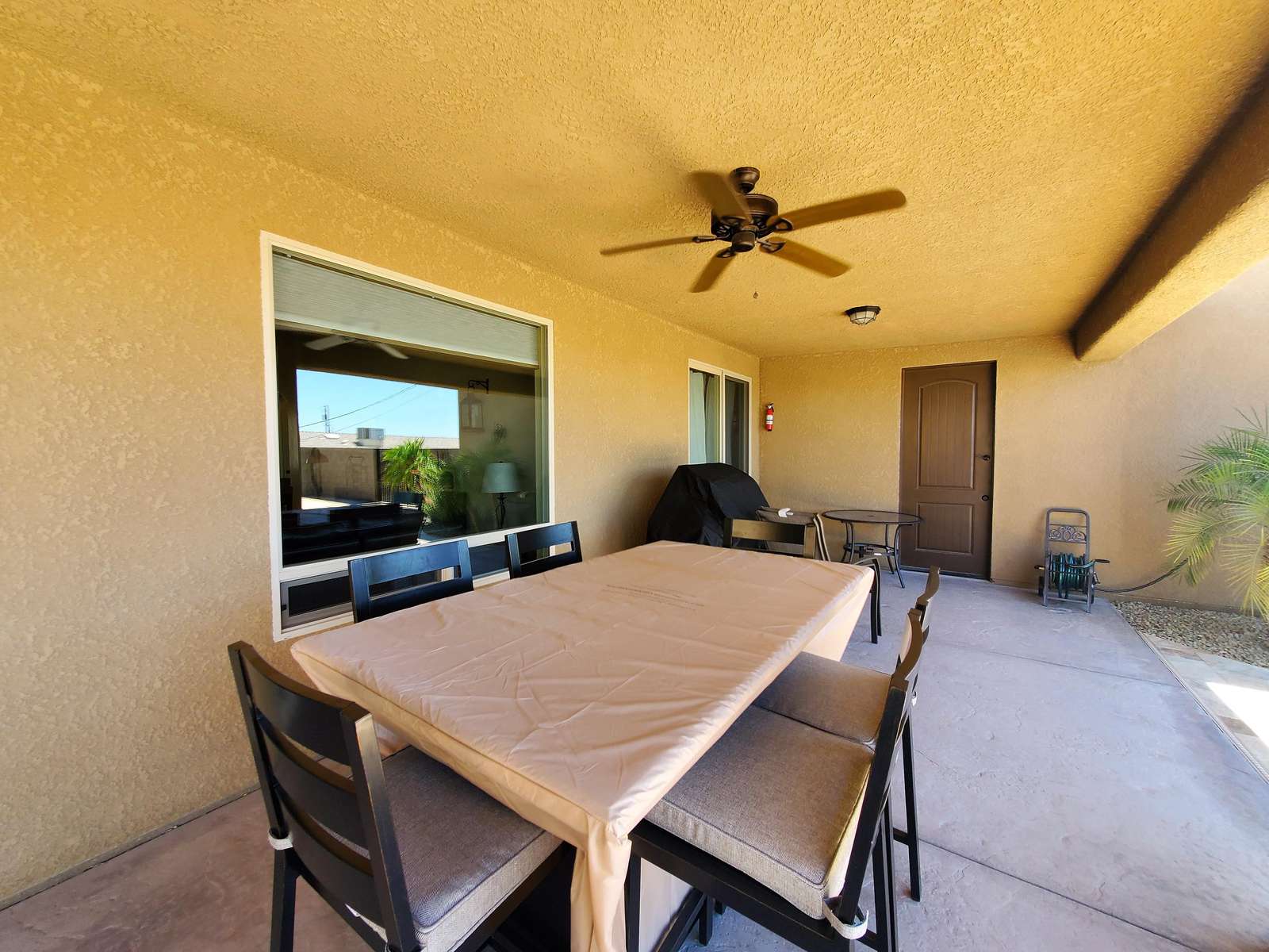 Spacious Covered Patio