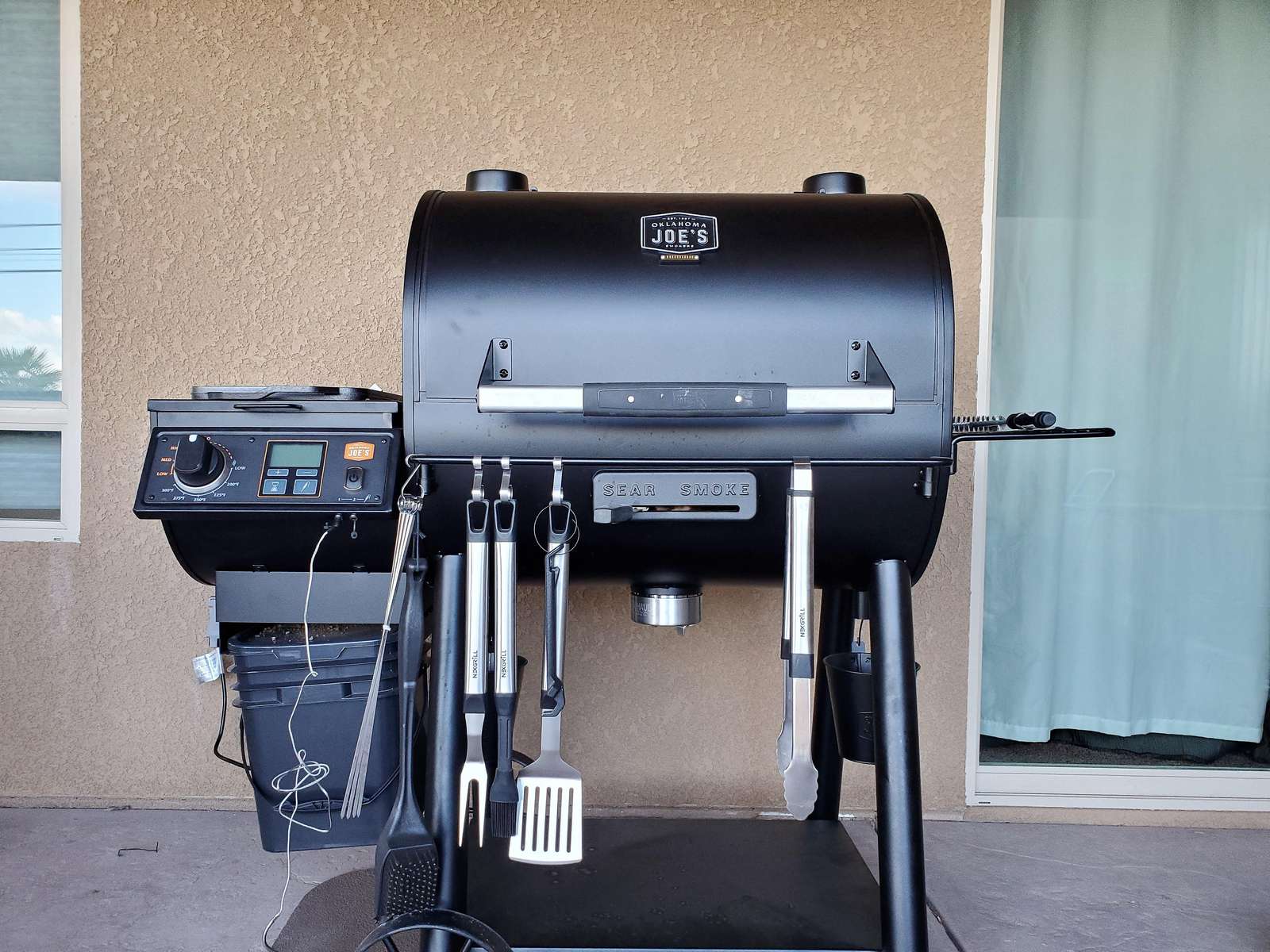 OK Joe Pellet Grill/Smoker
