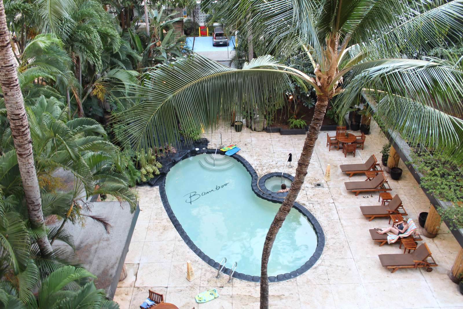 Ample Sun loungers for your use