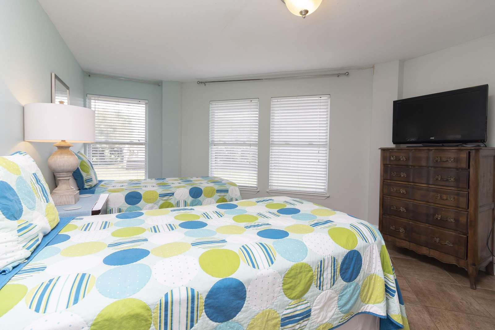 Ocean Sunrise - Guest Bedroom 1st Floor