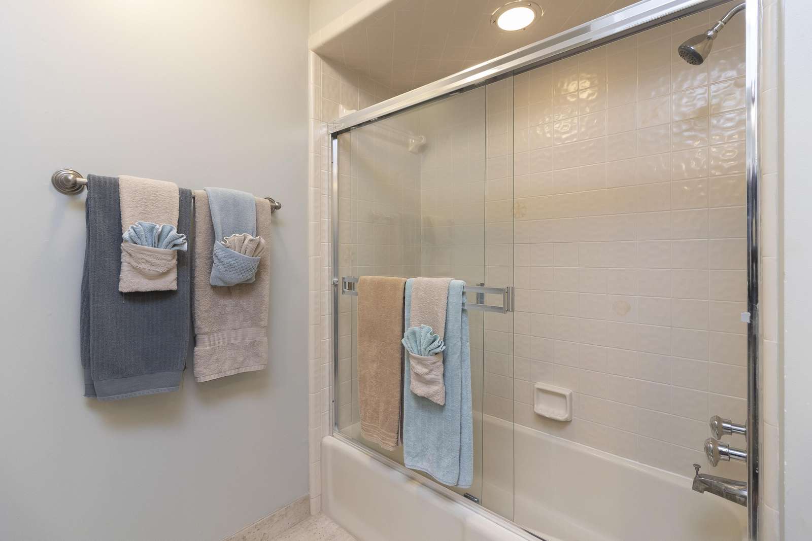Ocean Sunrise - Guest Bathroom 2nd Floor