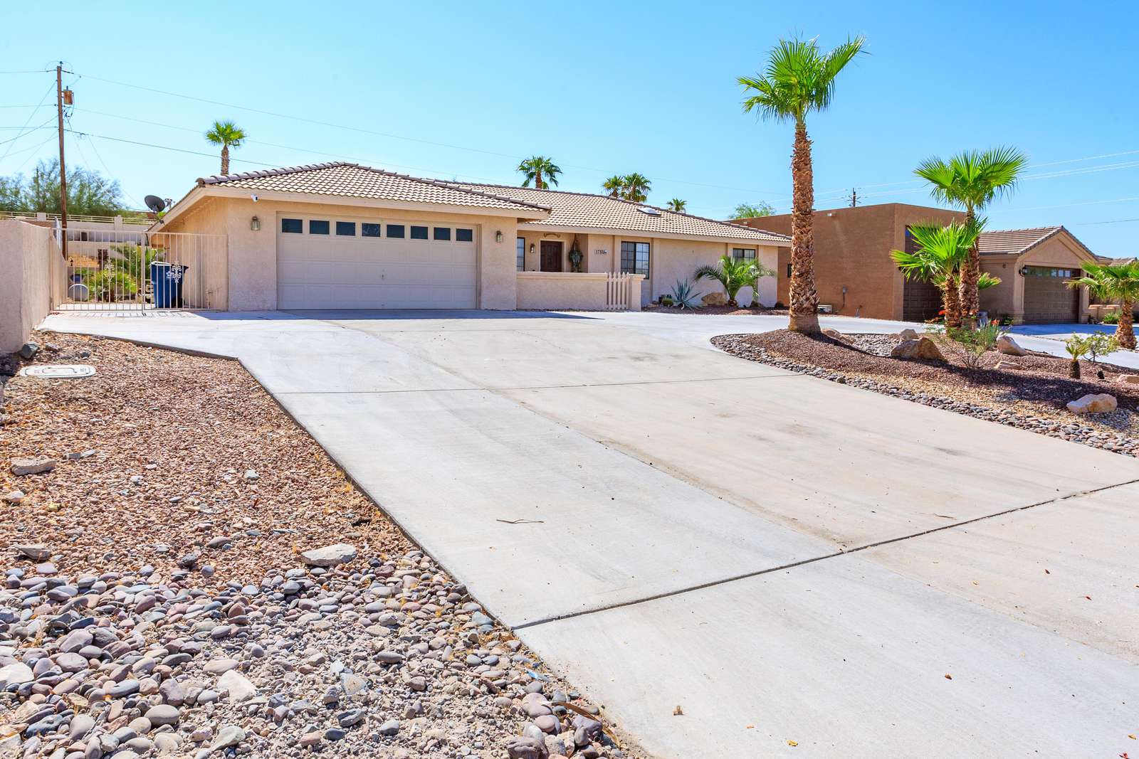 Front Curb side