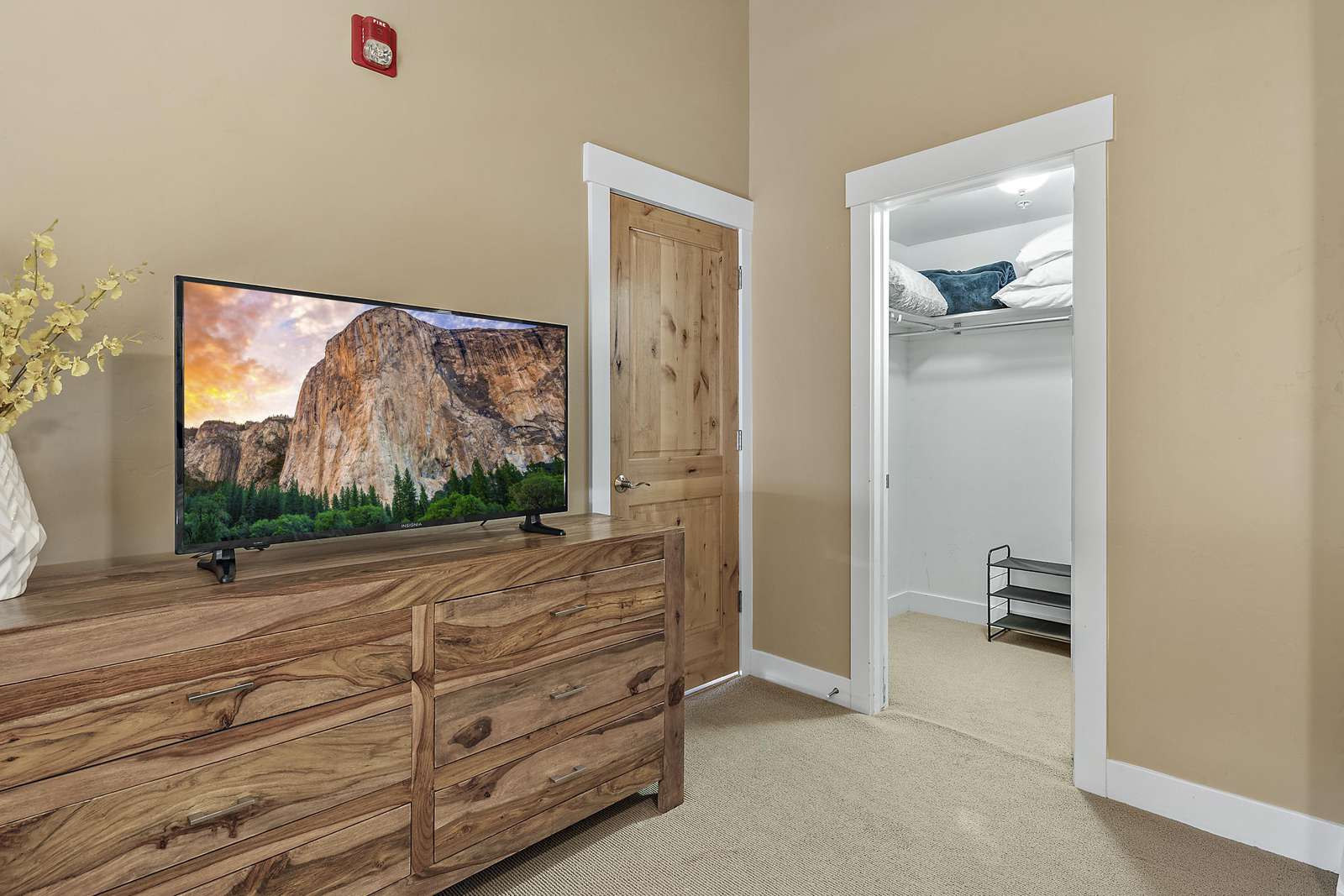 Walk in closet for master bedroom