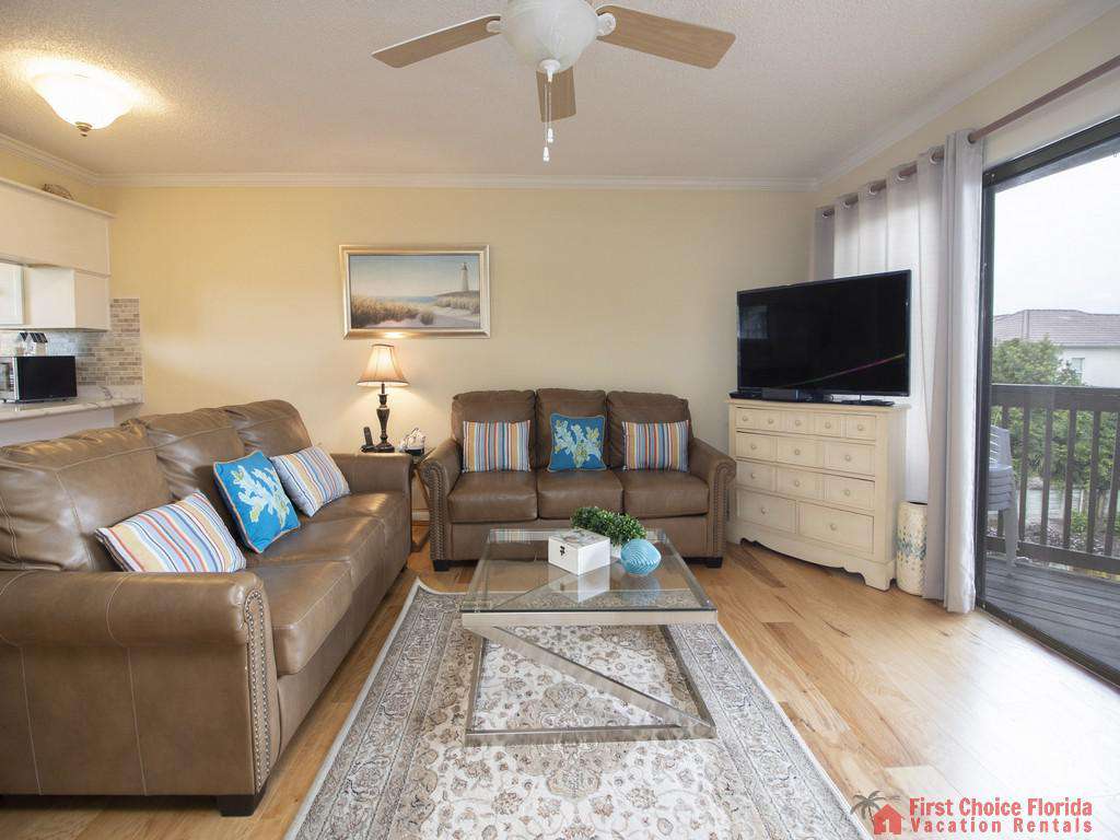 Hibiscus H301 Living Room with TV