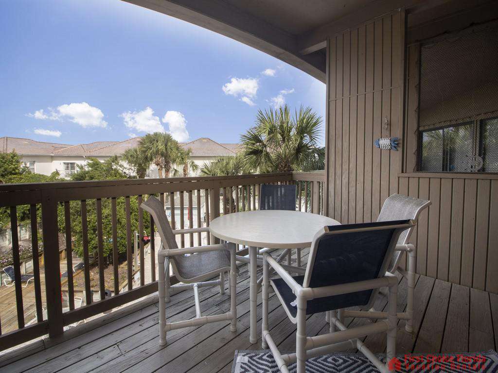 Hibiscus H301 Patio with Furniture