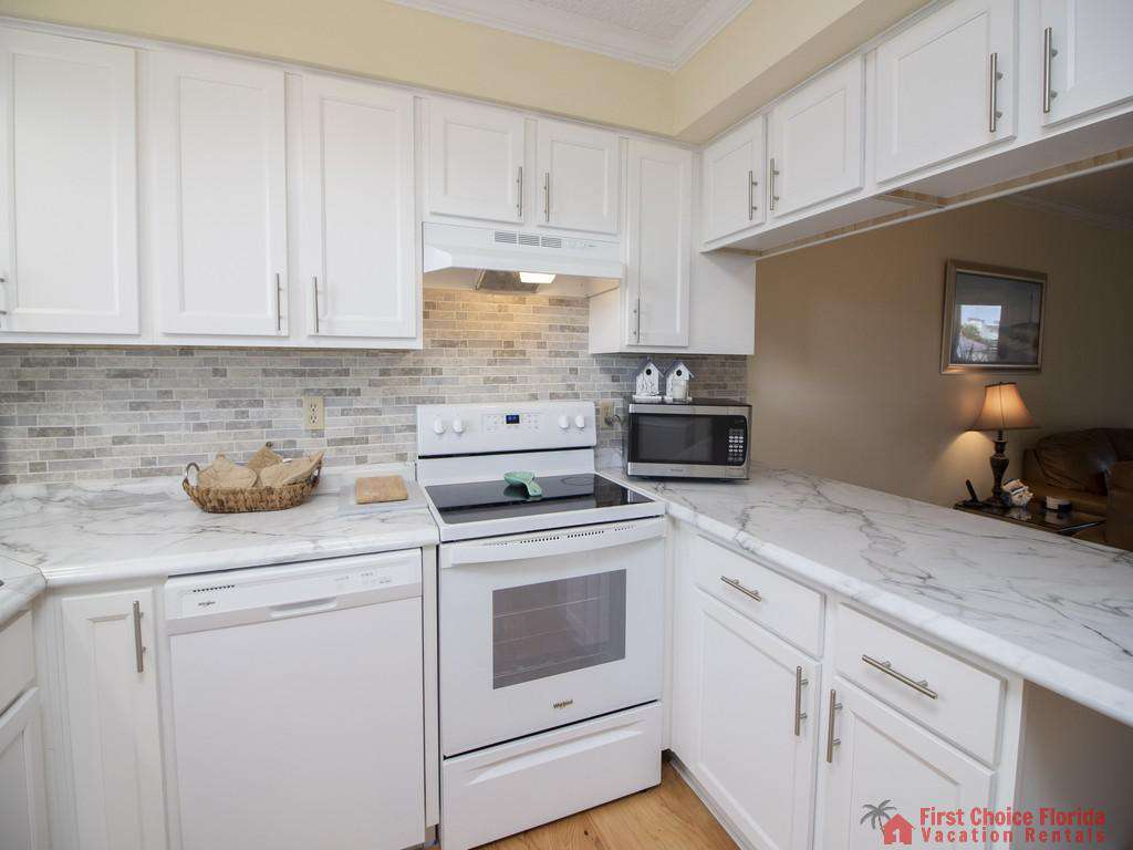Hibiscus H301 Kitchen to Living Room