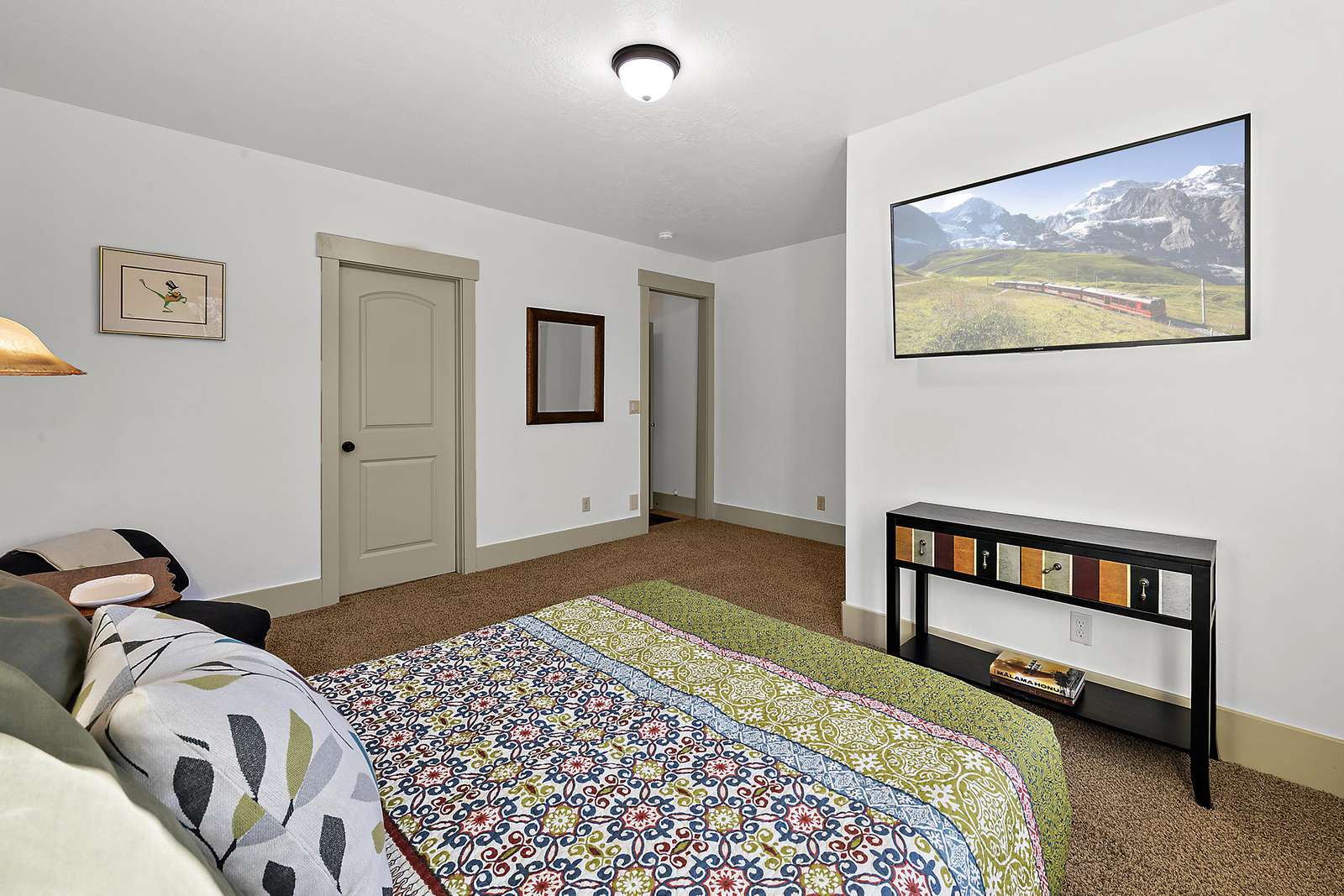 Guest bedroom features flat screen TV