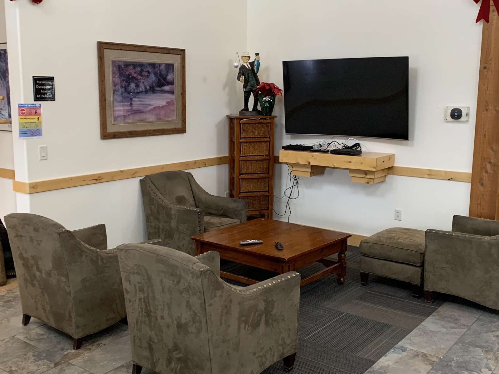 Clubhouse gathering area